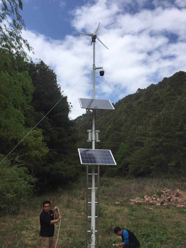 Solar energy wireless monitoring system with complementary scenery for National Forest Park
