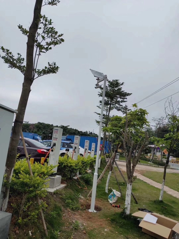 广州中山汽车停车场用 Okeyset 风光互补无线监控一体机