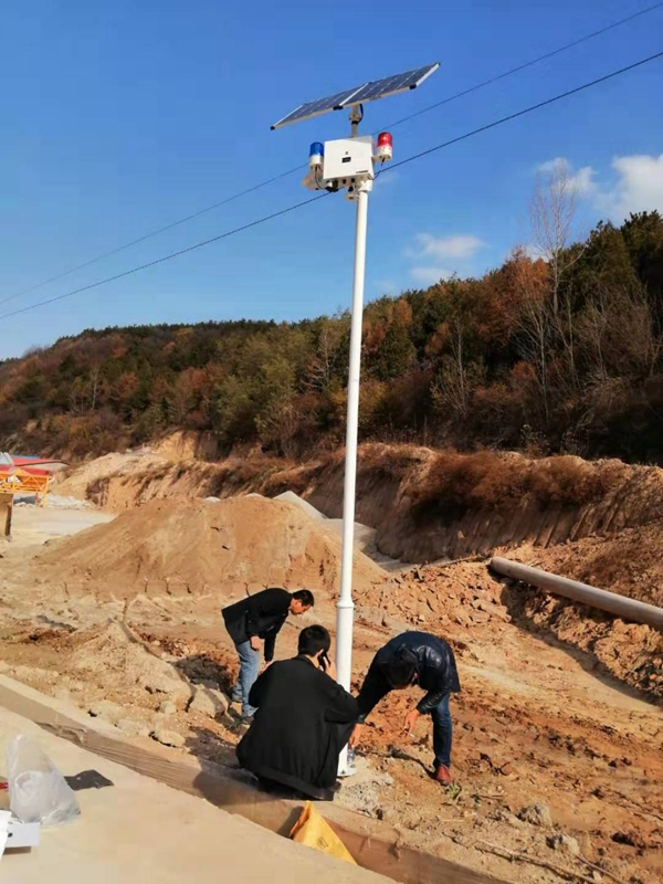 山西运城林业局森林防火用okeyset太阳能监控摄像头