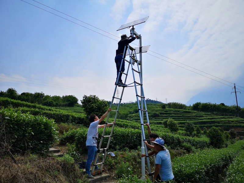 四川乐山高原蔬菜基地用okeyset太阳能监控摄像头