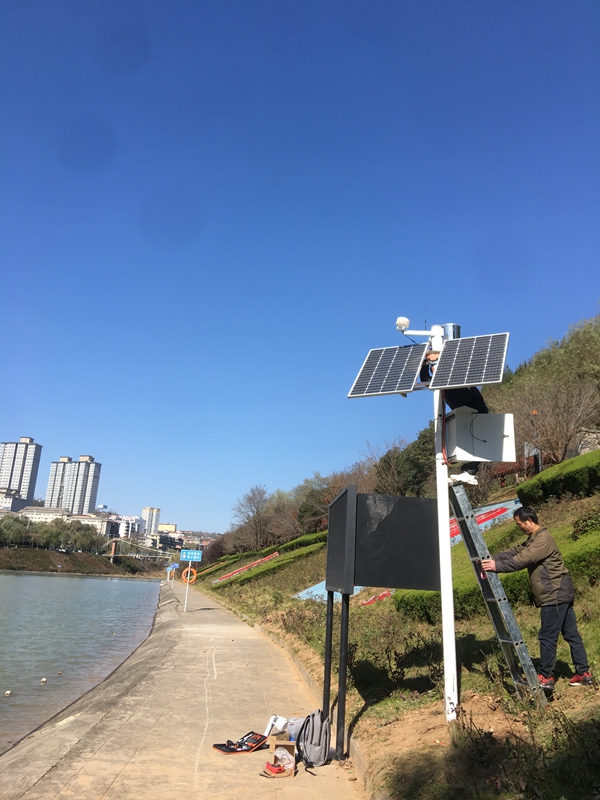陕西咸阳市环保局用集创科技太阳能环境监测系统