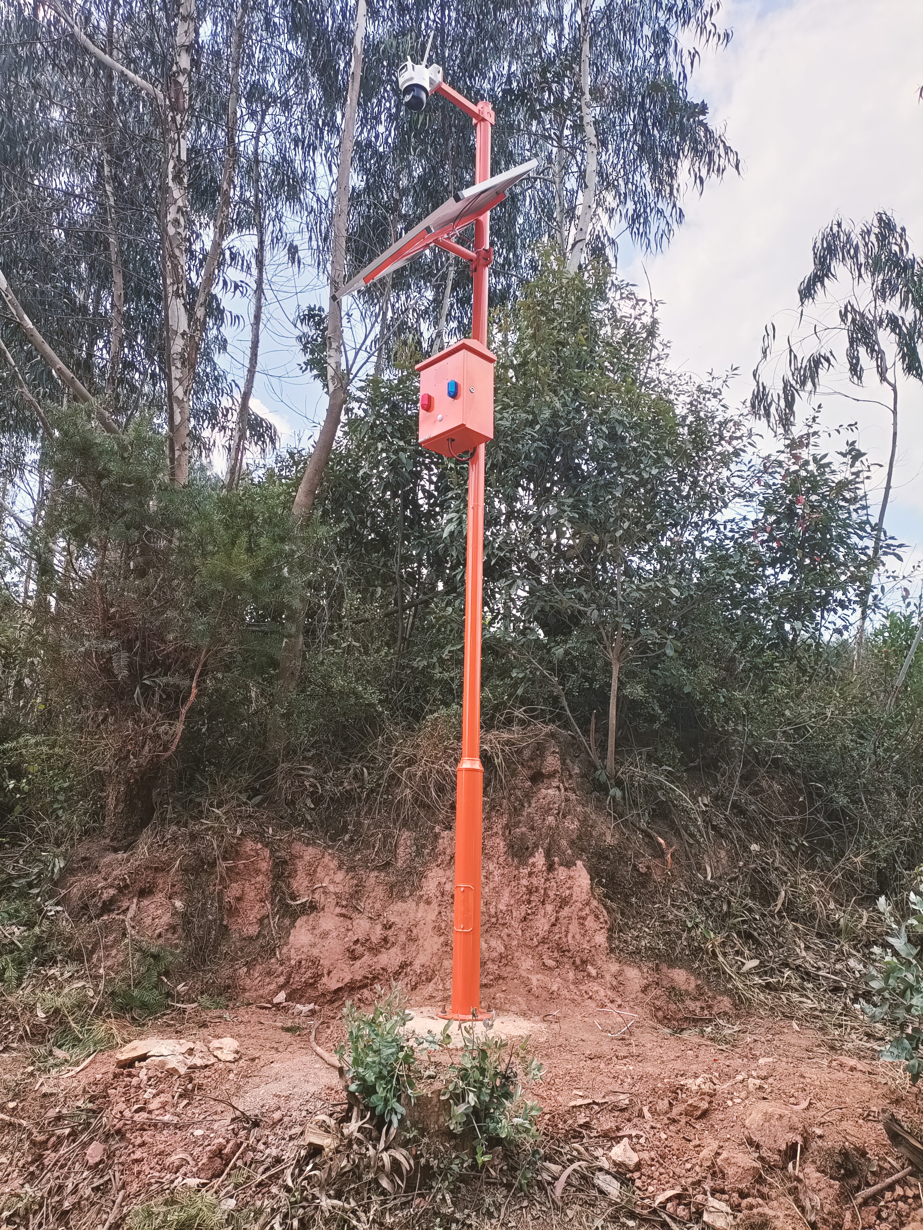 云南楚雄三峰山自然保护区